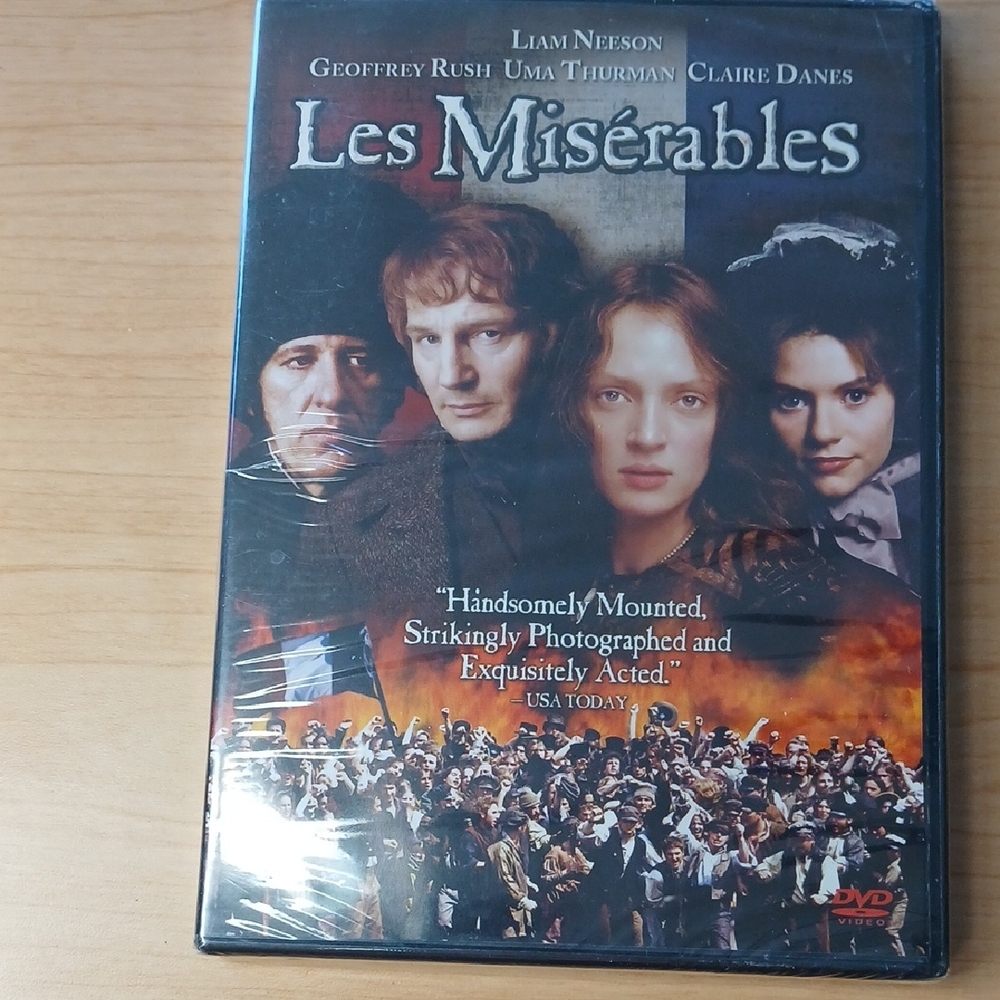 Les Misérables DVD New! Sealed!